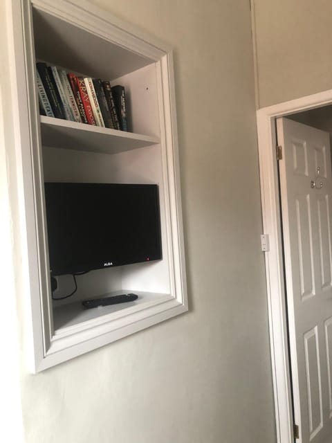 TV and multimedia, Bedroom
