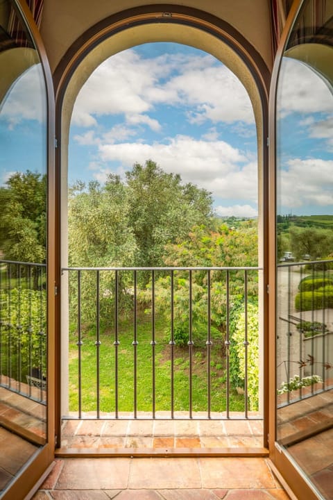 Spring, Day, View (from property/room), Balcony/Terrace, Garden view