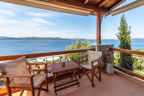 Day, Natural landscape, View (from property/room), Balcony/Terrace, Sea view