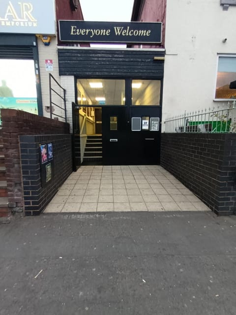 Property building, Facade/entrance