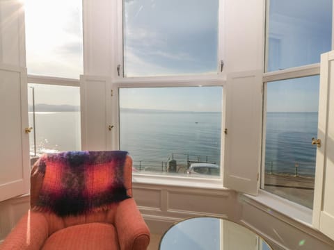 11 Marine Terrace House in Criccieth