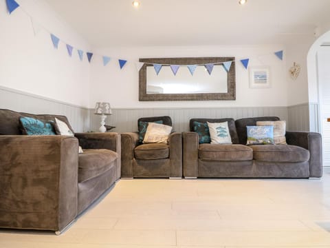 Offshore Apartment in England