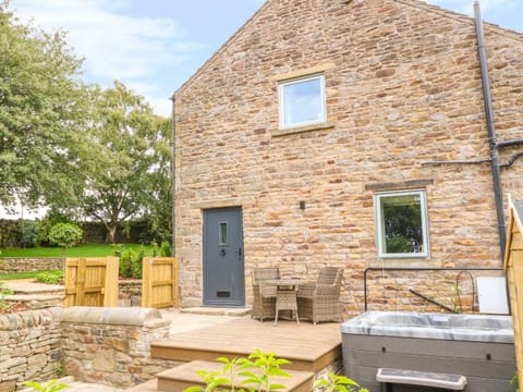 Overlea Barn House in Hayfield