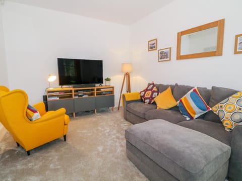 Lyngaran House House in Wales