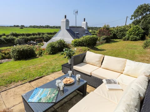 Tan Yr Allt House in Wales