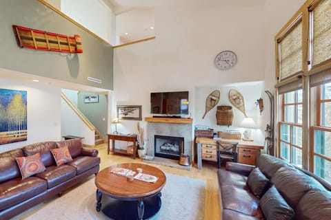 Elkhorn Springs Retreat House in Elkhorn Village