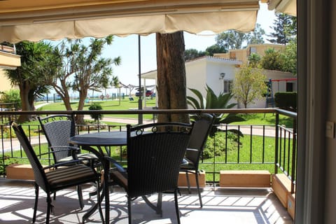 Balcony/Terrace, Garden view, Pool view, Sea view