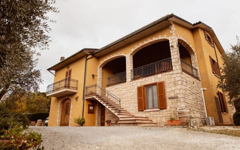 Agriturismo La Sede Di Carlo Farm Stay in Lazio