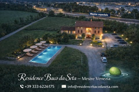 Property building, Restaurant/places to eat, Swimming pool