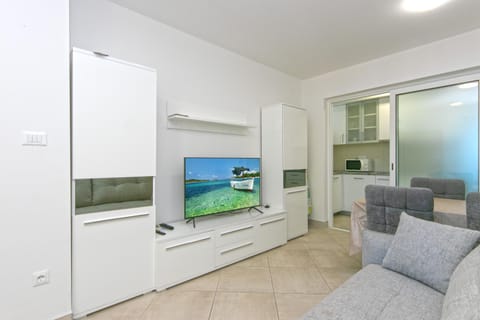 VILLA NEDE Apartment in Brela