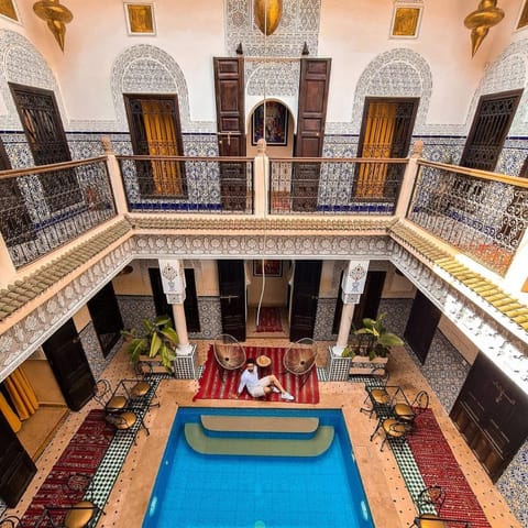 Property building, Swimming pool