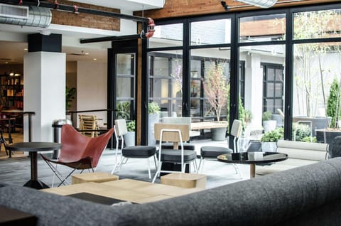 Lounge or bar