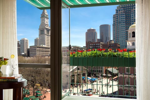 City view, Entertainment