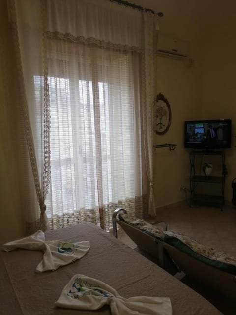 FMR Oplonti PLINIO B&B Apartment in Torre Annunziata