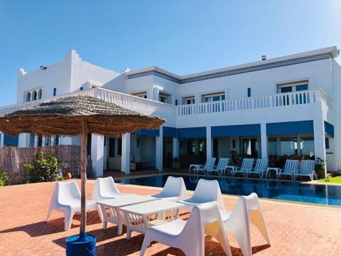 Property building, Patio, Natural landscape, Living room, Garden view, Pool view, Sea view, Swimming pool, internet, air conditioner