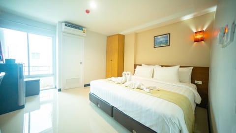 Bed, Bathroom, Coffee/tea facilities, Balcony/Terrace, Photo of the whole room, Bedroom, Family