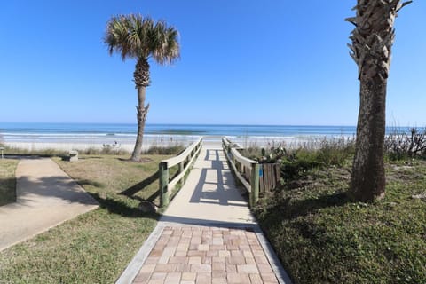 Sand Dollar 1-202 House in Crescent Beach