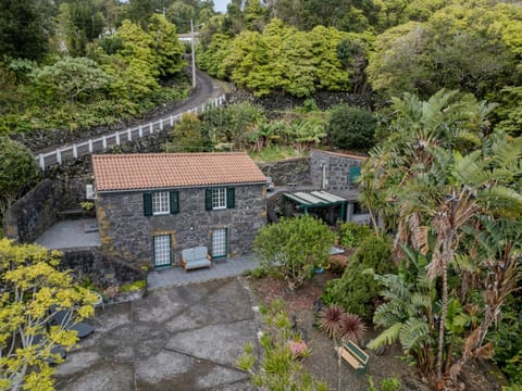 Property building, Off site, Bird's eye view