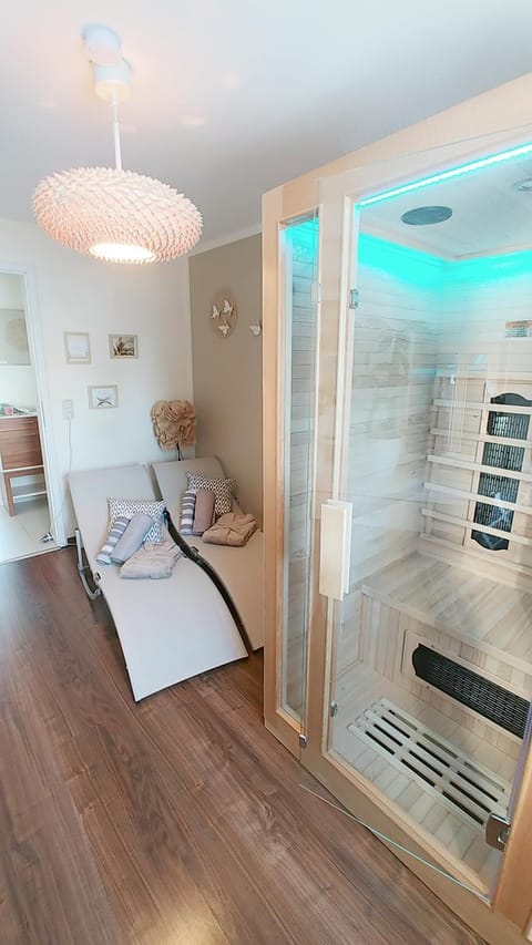 Sauna, Spa and wellness centre/facilities