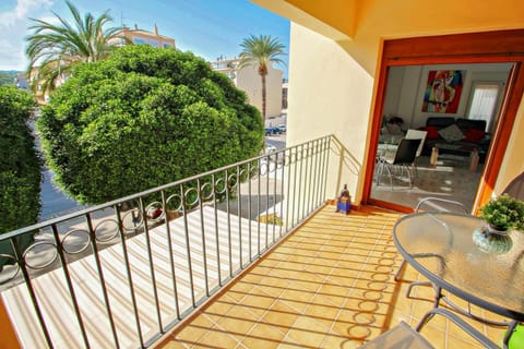 Judith - modern apartment in Moraira Apartment in Moraira