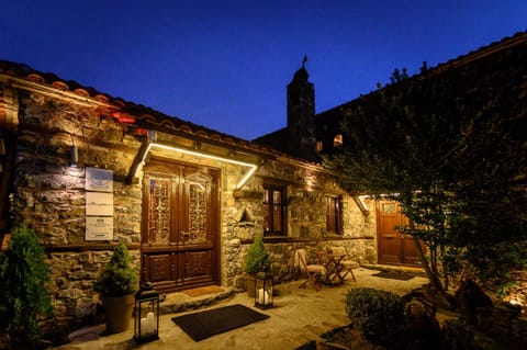 4 Seasons Premium Chalet & Massage Treatments Bed and Breakfast in Decentralized Administration of Macedonia and Thrace