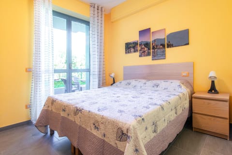 Casa Livio - Rooms and studios Bed and Breakfast in Como