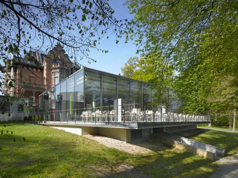 Property building, Restaurant/places to eat, Banquet/Function facilities, Facility for disabled guests