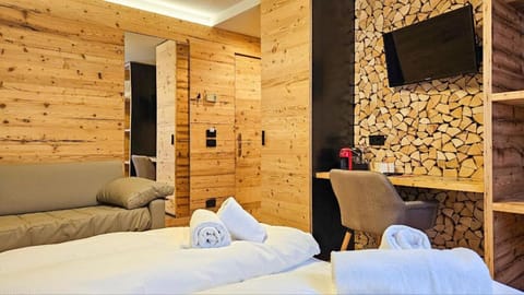 Alps Oriental Wellness HOTEL Hotel in Canton of Grisons