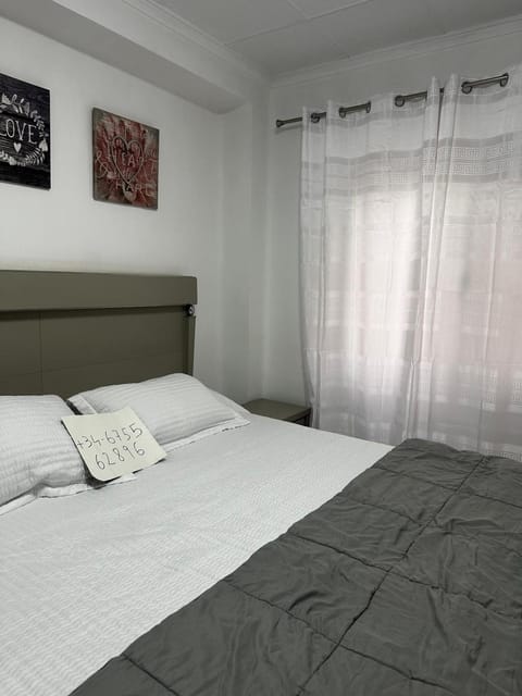 Alquiler universidades malvarrosa Playa Maritim Valencia Apartment in Valencia