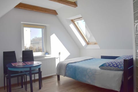 Bed, Photo of the whole room, Bedroom, hair dresser