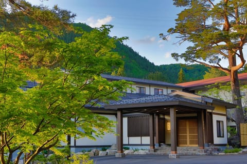 Property building, Mountain view