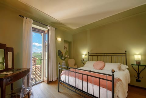 Bed, View (from property/room), Bedroom