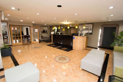 Lobby or reception, On site