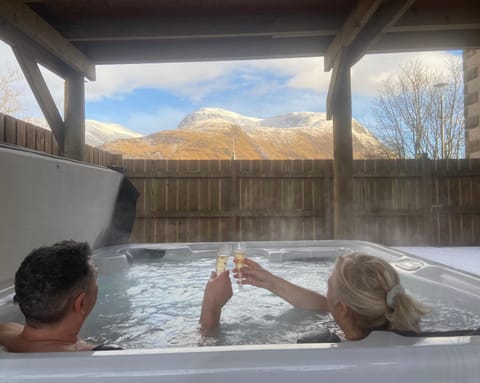 Hot Tub, Mountain view