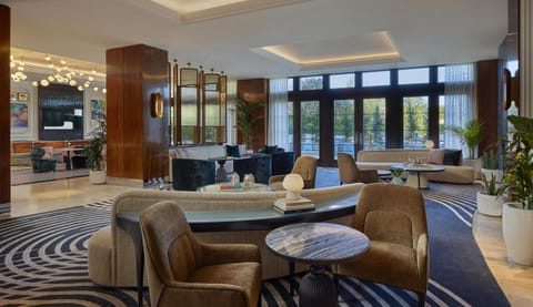 Meeting/conference room