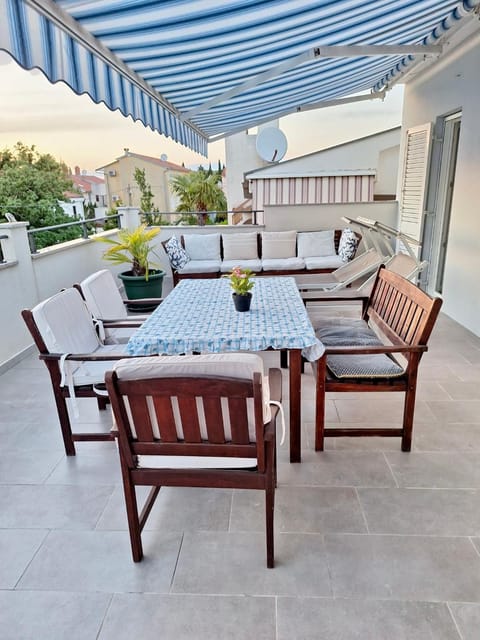 Balcony/Terrace, Balcony/Terrace