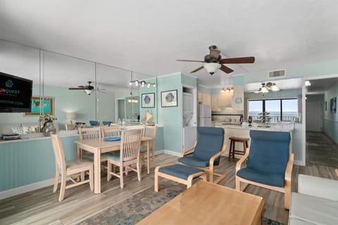 The Summit 1030 House in Upper Grand Lagoon