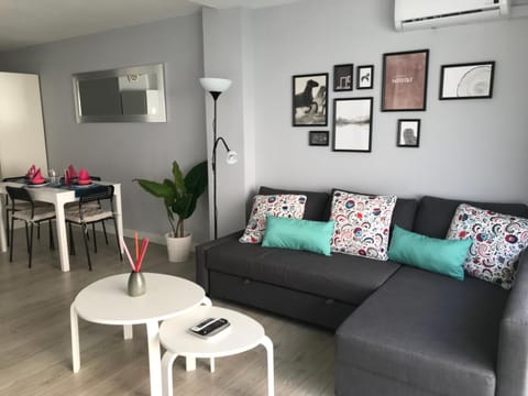 Estudio moderno con jardín privado Apartment in Torremolinos
