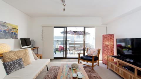 TV and multimedia, Balcony/Terrace, Living room