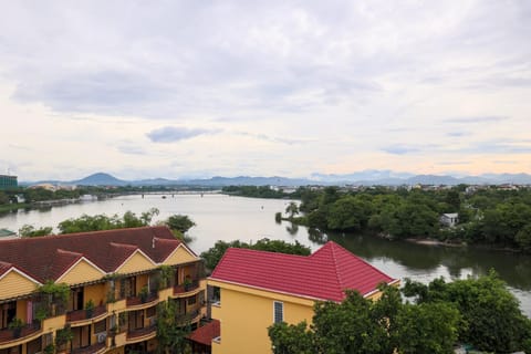 Day, Natural landscape, River view