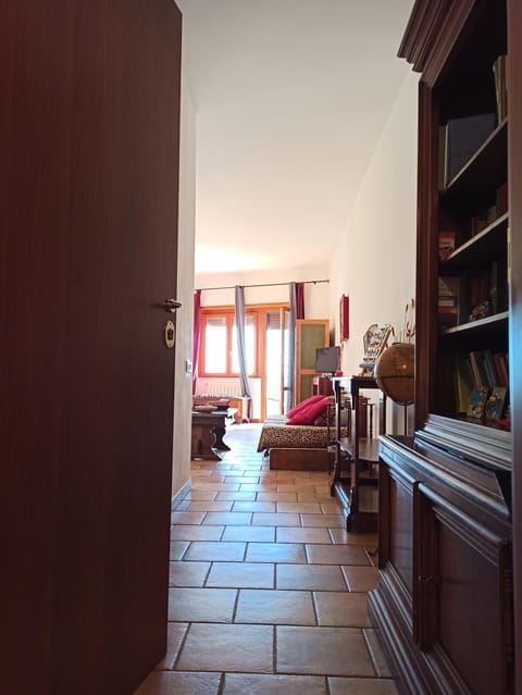 Ampio monolocale con balcone fronte mare House in Porto Santo Stefano