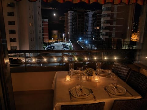 Night, Balcony/Terrace