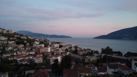 View (from property/room), View (from property/room)