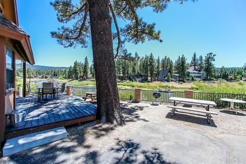 Patio, BBQ facilities