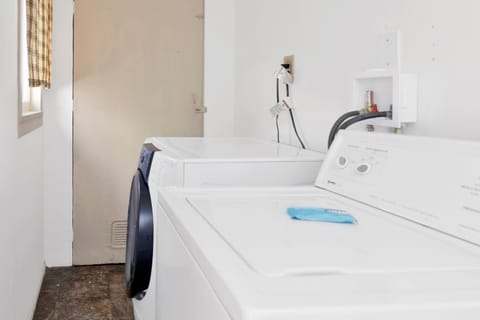 Shore Acres Lodge-451 by Big Bear Vacations House in Big Bear