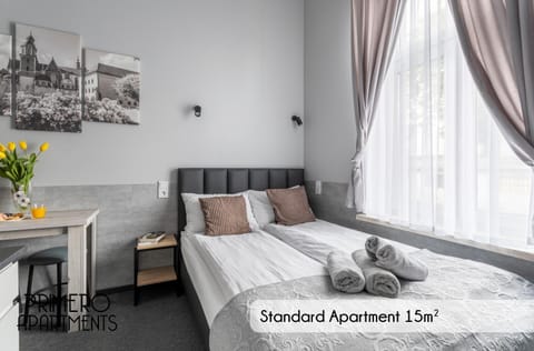 Bed, Living room, Photo of the whole room, Seating area, Bedroom, towels