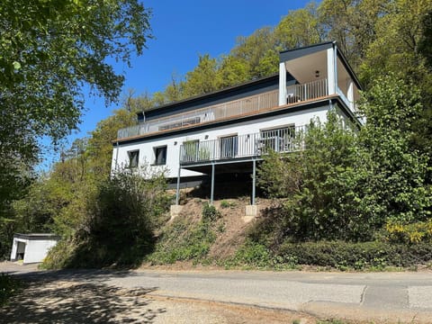 Property building, Natural landscape