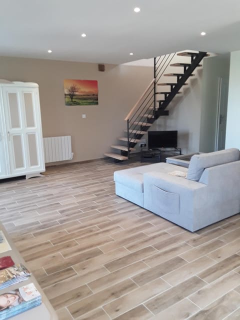 Le bief chez Thérèse et Herve House in Bourgogne-Franche-Comté