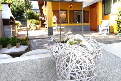 BBQ facilities, Balcony/Terrace