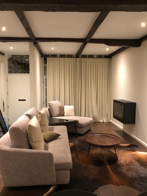 Entire House In Centre of Ghent House in Ghent